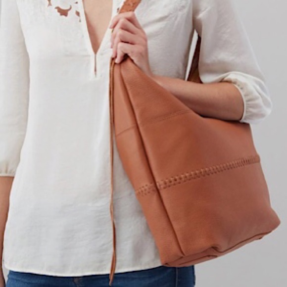 “NEW” HOBO Entwine Bag - Picture 3 of 13